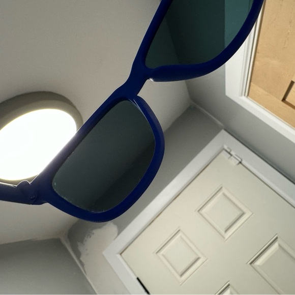 Goodr Marvel DC LTd. Ed. Wonder Woman Sunglasses Wonder Woman Run Wonder woman - Picture 9 of 10